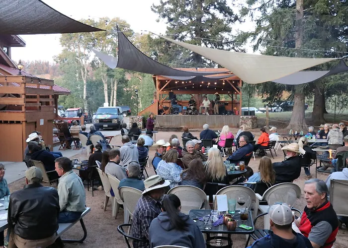 Arrowhead Mountain Lodge